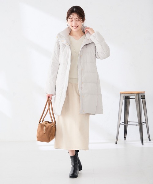 a.v.v(アーヴェヴェ)の「フーテッド ロング ダウン コート(ダウンジャケット/コート・レディース・ネイビー/ブラック/ライトグレー・36/42/40/38)」の9枚目の写真