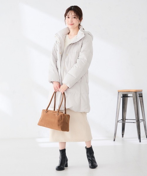 a.v.v(アーヴェヴェ)の「フーテッド ロング ダウン コート(ダウンジャケット/コート・レディース・ネイビー/ブラック/ライトグレー・36/42/40/38)」の10枚目の写真
