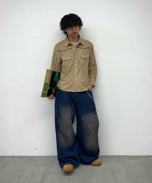 MandO(エムオー)(エムオー)の「【ユニセックス】フェイクスエードパイピングウエスタンシャツ(シャツ/ブラウス・メンズ・レッド/チャコールグレー/ブラック/ベージュ/ダークブラウン・MEDIUM/LARGE)」の9枚目の写真