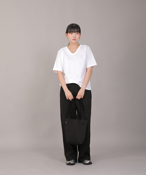 SAINTCREW(セントクルー)の「ポケットレストラペーズエコバッグ EPL-166 ブラックM(エコバッグ/サブバッグ・レディース・その他・フリー)」の2枚目の写真