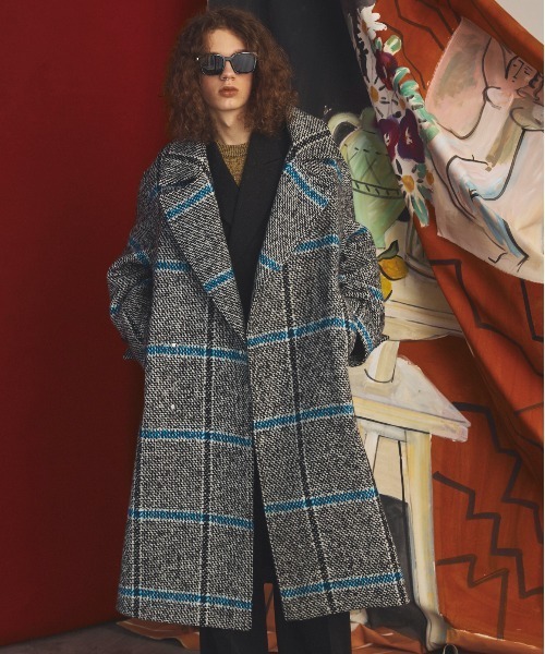 MAISON SPECIAL(メゾンスペシャル)の「《UNISEX》【イタリアンデッドストックファブリック】プライムオーバーダブルアルスターコート/【Italian Dead Stock Fabric】Prime-Over Double-breasted Ulster Coat【MAISON SPECIAL/メゾンスペシャル】(チェスターコート・メンズ・ブラック/ダークブラウン/ダークブラック/ブラウン/グレー/ホワイト/ダークネイビー・1/0/2)」の2枚目の写真