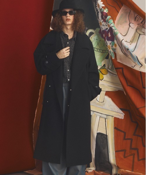 MAISON SPECIAL(メゾンスペシャル)の「《UNISEX》【イタリアンデッドストックファブリック】プライムオーバーダブルアルスターコート/【Italian Dead Stock Fabric】Prime-Over Double-breasted Ulster Coat【MAISON SPECIAL/メゾンスペシャル】(チェスターコート・メンズ・ブラック/ダークブラウン/ダークブラック/ブラウン/グレー/ホワイト/ダークネイビー・1/0/2)」の3枚目の写真