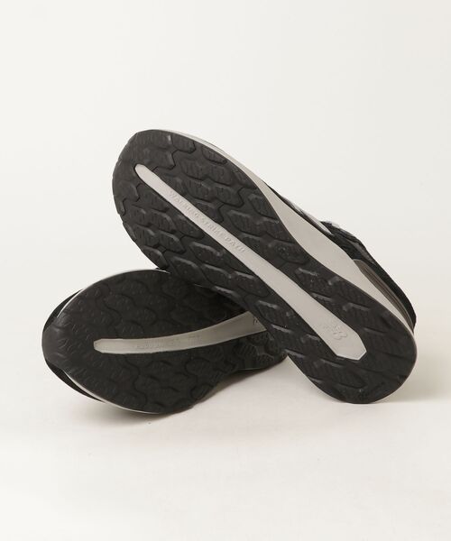 NEW BALANCE(ニューバランス)の「NEW BALANCE M88074B(スニーカー・メンズ・ブラック・28cm/28.5cm/26.5cm/27cm/27.5cm/26cm)」の3枚目の写真
