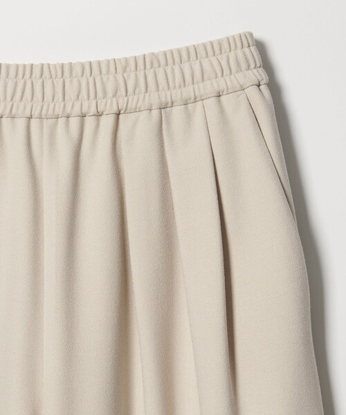 BEAUTY&YOUTH UNITED ARROWS(ビューティーアンドユースユナイテッドアローズ)の「裏起毛ジョーゼット ワイドパンツ ウォッシャブル 防シワ(その他パンツ・レディース・ナチュラル/ダークブラウン/ブラック・XS/M/S)」の18枚目の写真