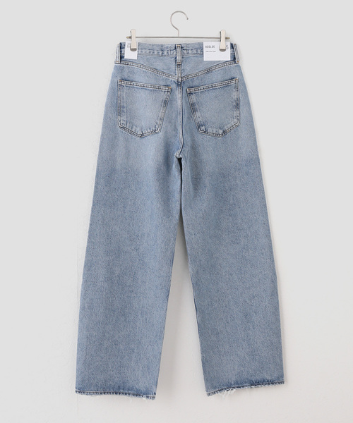 IENA LA BOUCLE(イエナラブークル)の「AGOLDE エーゴールドイー LOW CURVE JEAN A197-1206(デニムパンツ・レディース・サックスブルー・MEDIUM/SMALL/X-SMALL)」の2枚目の写真