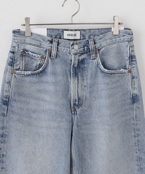 IENA LA BOUCLE(イエナラブークル)の「AGOLDE エーゴールドイー LOW CURVE JEAN A197-1206(デニムパンツ・レディース・サックスブルー・MEDIUM/SMALL/X-SMALL)」の3枚目の写真