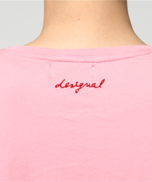 Desigual（デシグアル）の「「Desigual/デシグアル」Tシャツ（Tシャツ/カットソー・メンズ・レッド系その他/ブルー系その他・LARGE/X-LARGE/XX-LARGE/SMALL/MEDIUM）」の6枚目の写真