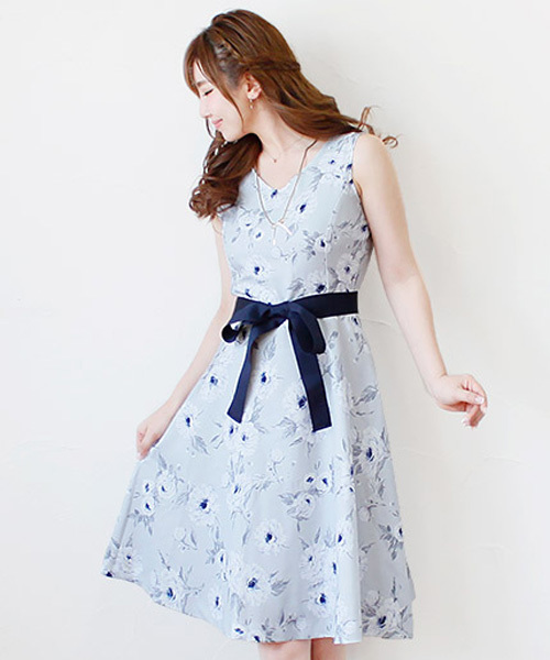 Blueeast ブルーイースト の ウエストリボン アンティークフラワー プリンセスラインワンピース ワンピース Wear Blueeast ブルーイースト の ウエストリボン アンティークフラワー プリンセスラインワンピース ワンピース Wear