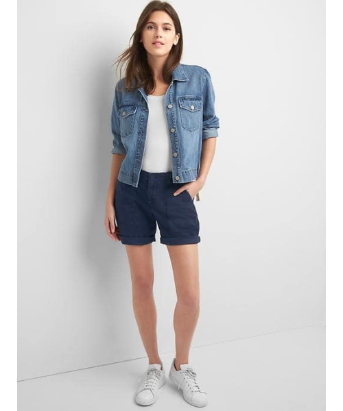 GAP(ギャップ)の「Gap ガールフレンド ロール ユーティリティショートパンツ(その他パンツ・レディース・ブラック/ネイビー/ベージュ/ホワイト/グリーン・8/6/2/00/000/4/0)」の7枚目の写真