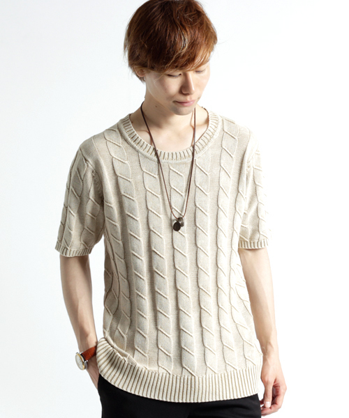 MONO-MART（モノマート）の「バイオウォッシュ加工リンクスケーブル編み/深クルーネックニット（ニット/セーター・メンズ・ベージュ/ネイビー/ライトインディゴブルー/ブラック/サックスブルー/オフホワイト・L/M）」の4枚目の写真