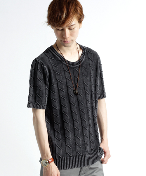 MONO-MART（モノマート）の「バイオウォッシュ加工リンクスケーブル編み/深クルーネックニット（ニット/セーター・メンズ・ベージュ/ネイビー/ライトインディゴブルー/ブラック/サックスブルー/オフホワイト・L/M）」の3枚目の写真