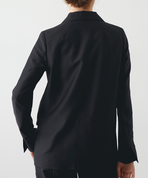 STUDIOUS（ステュディオス）の「サッシュベルト付きダブルジャケット（テーラードジャケット・レディース・ブラック/マルチ・1/0）」の17枚目の写真