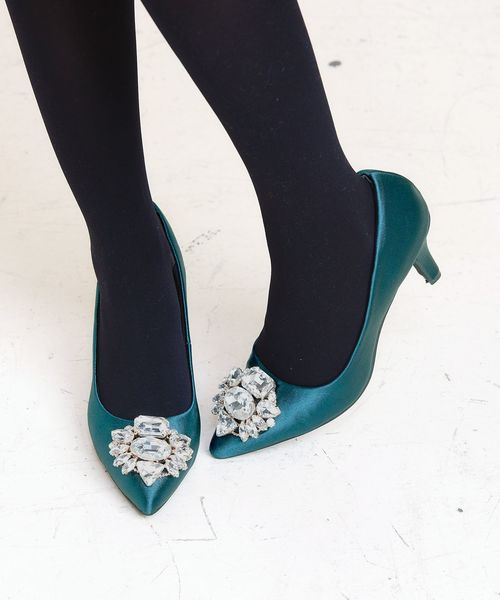 KOBE LETTUCE（コウベレタス）の「8cmヒール！ビジューポインテッドトゥパンプス（パンプス・レディース・ベージュ系その他/ワイン/ブラック/グリーン系その他/ピンク系その他・L/LL/S/M）」の3枚目の写真