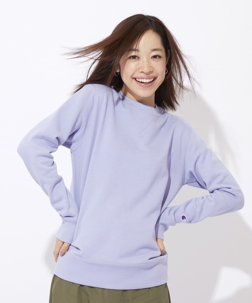 Champion（チャンピオン）の「【Champion】無地クルーネックスウェットトレーナー（スウェット・レディース・ライトグリーン/サックスブルー/キナリ/ネイビー/グレー/パープル/グリーン/ライトピンク/ライラック・MEDIUM/LARGE/SMALL）」の8枚目の写真