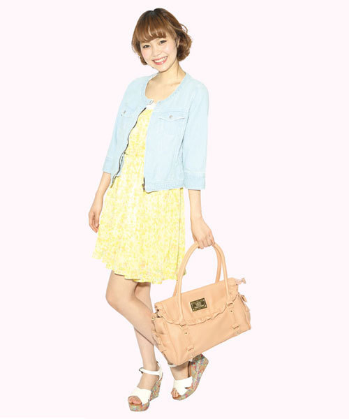 one after another NICE CLAUP(ワンアフターアナザーナイスクラップ)の「【ナイスクラップ】やわめお花ワンピース(ワンピース・レディース・ピンク/イエロー/ブルー・FREE)」の4枚目の写真