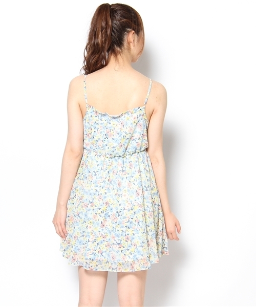 one after another NICE CLAUP(ワンアフターアナザーナイスクラップ)の「【ナイスクラップ】やわめお花ワンピース(ワンピース・レディース・ピンク/イエロー/ブルー・FREE)」の7枚目の写真