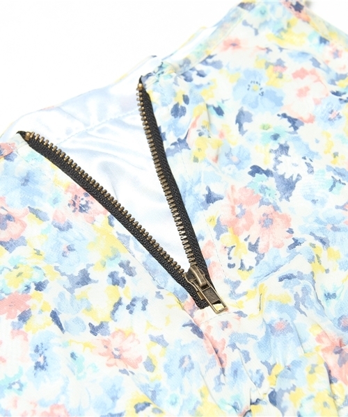 one after another NICE CLAUP(ワンアフターアナザーナイスクラップ)の「【ナイスクラップ】やわめお花ワンピース(ワンピース・レディース・ピンク/イエロー/ブルー・FREE)」の15枚目の写真