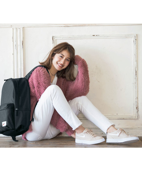 NIKE(ナイキ)の「【NIKE】スニーカー(スニーカー・レディース・ホワイト/ブラック/ピンク・22.5cm/23cm/24cm/23.5cm/24.5cm/25cm)」の7枚目の写真