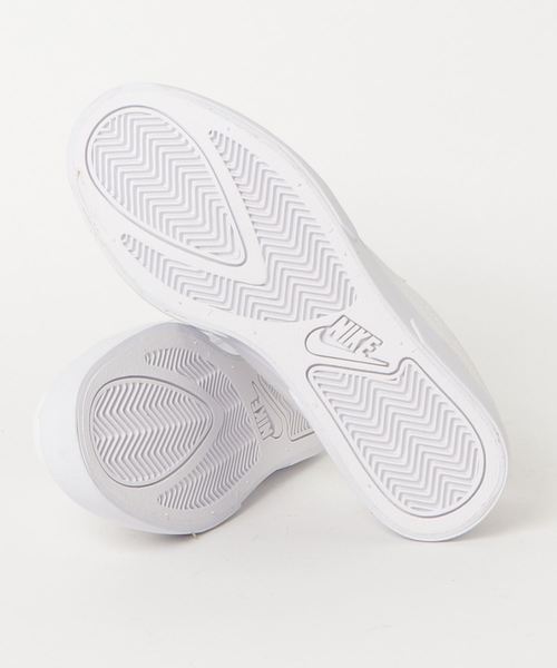 NIKE(ナイキ)の「【NIKE】スニーカー(スニーカー・レディース・ホワイト/ブラック/ピンク・22.5cm/23cm/24cm/23.5cm/24.5cm/25cm)」の5枚目の写真