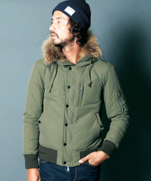 Magine(マージン)の「【Magine】NYLON THINSULATE N2B BLOUSON(ミリタリージャケット・メンズ・ブラック/ダークグリーン/ネイビー/カーキ・44/46/48)」の3枚目の写真