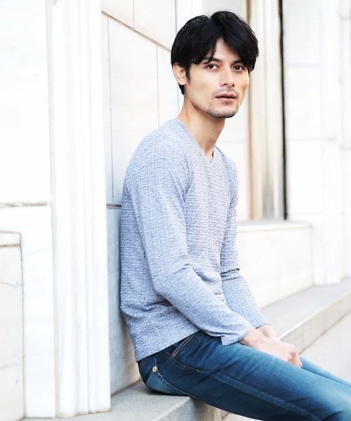 MICHEL KLEIN HOMME (ミッシェルクランオム)の「カットソー(スラブリンクスキカ)(Tシャツ/カットソー・メンズ・クリーム/ホワイト/ネイビー/グレー・46/48/51)」の3枚目の写真