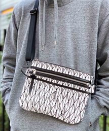 DECADE（ディケイド）の「ファブリックｘリアルレザー・サコッシュショルダーバッグ DECADE(No-01166)Sacoche Shoulder Bag（ショルダーバッグ）」