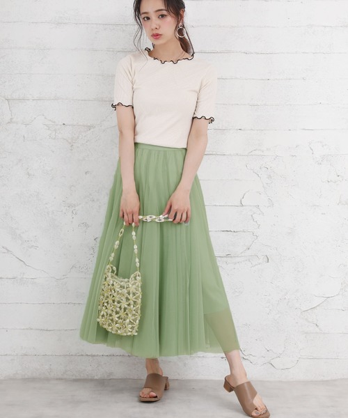 Girly Doll（ガーリードール）の「チュールロングスカート（スカート・レディース・ホワイト/ブラック/グレー/ブラウン/ベージュ/ピンクベージュ/ライトイエロー/ネイビー/ライトパープル/モカ/ダークグリーン/ピンク系その他/ライトブルー/ライトグリーン/ダークパープル・M/L/S）」の8枚目の写真