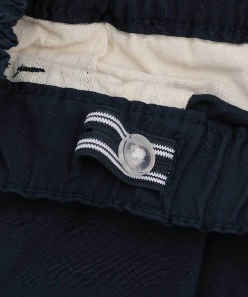 TOMMY HILFIGER(トミーヒルフィガー)の「ストレッチコットンハーフパンツ(チノパンツ・キッズ・ネイビー/ベージュ・120cm/90cm/100cm/80cm/110cm)」の3枚目の写真