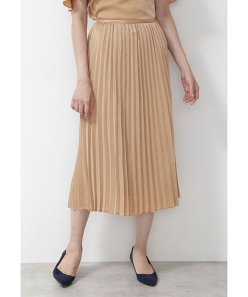 NATURAL BEAUTY BASIC（ナチュラルビューティーベーシック）の「[洗える]マットサテンプリーツスカート（スカート・レディース・オフホワイト/ネイビー/キャメル・X-SMALL/MEDIUM/SMALL）」の11枚目の写真