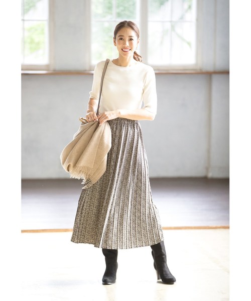 grove（グローブ）の「【2点セット】裏毛フードプルオーバー×プリーツスカートセット（セットアップ・レディース・ブラック/ブラウン系その他/ライトベージュ・02/03）」の9枚目の写真