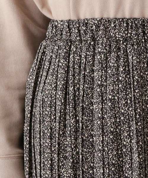 grove（グローブ）の「【2点セット】裏毛フードプルオーバー×プリーツスカートセット（セットアップ・レディース・ブラック/ブラウン系その他/ライトベージュ・02/03）」の15枚目の写真