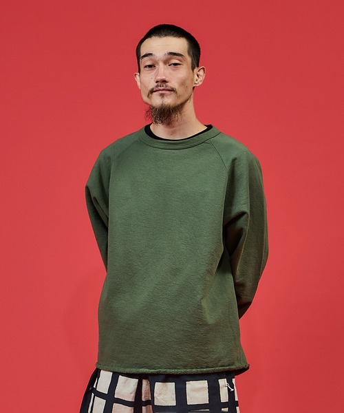WALLA WALLA SPORT(ワラワラスポーツ)の「13oz CREW SWEAT SHIRT / 13オンスクルースウェットシャツ(スウェット・メンズ・グレー系その他/ブラウン系その他/ブルー系その他/チャコールグレー/アイボリー/グリーン系その他/ブルー系その他3/バーガンディー/ダークカーキ/ブラック系その他/ブルー系その他2/ブラック/モカ/アーミー/ダークインディゴブルー/レッド系その他/グリーン系その他2/モーブ系/イエロー/ミント/バイオレット/ピンク系その他2/ヘザーグレー/ライトグレー系/ターメリック/イエロー系その他/グレー系1/サックスブルー系/黄土色系/ブルーグリーン/ピンク系その他/グリーン系その他3/ダークブラウン/レッド系その他2/レッド系2/グリーン系その他4/レモンイエロー・SMALL/MEDIUM/LARGE/X-LARGE)」の18枚目の写真
