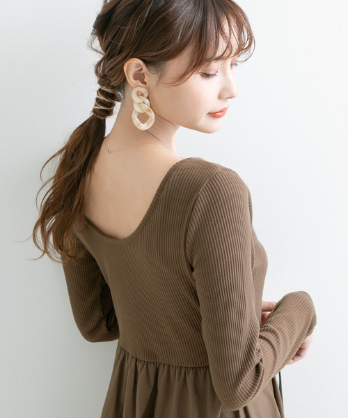 Newlyme（ニューリーミー）の「前後２ｗａｙボリュームスカートワンピース【R】（ワンピース・レディース・ブラック/ブラウン・M-L）」の10枚目の写真