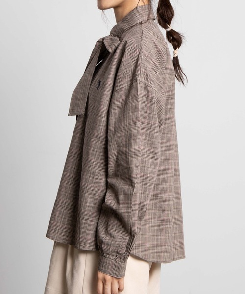 U.S. POLO ASSN.（ユーエスポロアッスン）の「∴WEGO/U.S. POLO ASSN. リボンタイブラウス（シャツ/ブラウス・レディース・ブラウン系その他2/グレー系その他2・FREE）」の5枚目の写真