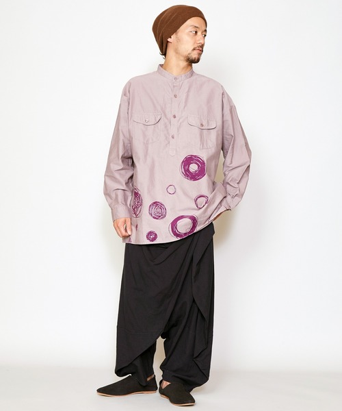 チャイハネ（チャイハネ）の「【チャイハネ】手描き風ドット柄MEN'Sバンドカラーシャツ（シャツ/ブラウス・メンズ・グレー/ブラック/ホワイト・FREE）」の7枚目の写真