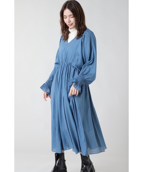 Rose Bud ローズバッド の Vネックギャザーワンピース ワンピース Wear