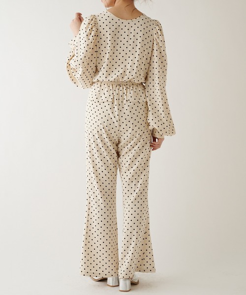 Chico（チコ）の「【SALON by Chico限定】ボリューム袖ドットコンビネゾン（ワンピース・レディース・ホワイト/ブラック・FREE）」の9枚目の写真