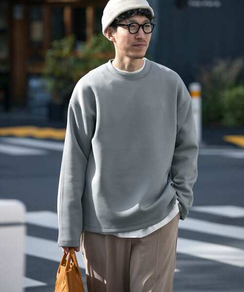 ITEMS URBANRESEARCH（アイテムズ アーバンリサーチ）の「ライトダンボールクルーネックプルオーバー（スウェット・メンズ・ブルー/ブラック/ベージュ/グレー・LARGE/MEDIUM）」の4枚目の写真