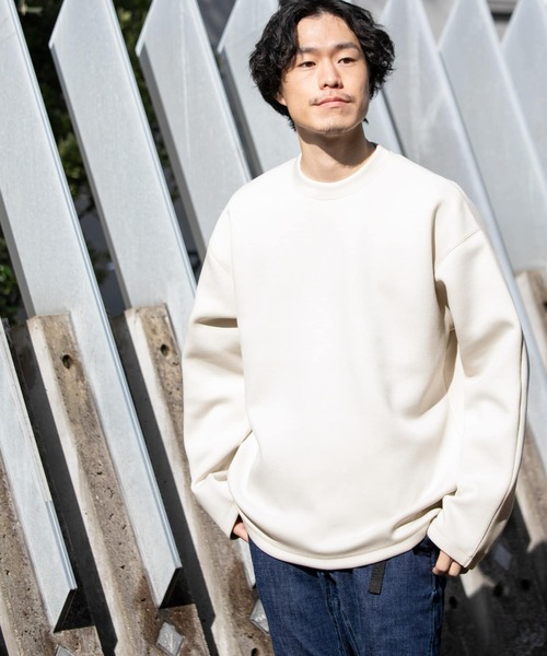 ITEMS URBANRESEARCH（アイテムズ アーバンリサーチ）の「ライトダンボールクルーネックプルオーバー（スウェット・メンズ・ブルー/ブラック/ベージュ/グレー・LARGE/MEDIUM）」の13枚目の写真