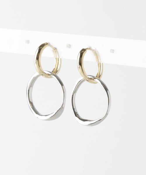 URBAN RESEARCH DOORS（アーバンリサーチドアーズ）の「リングミニフープピアス（ピアス（両耳用）・レディース・シルバー/ゴールド・ONE）」の4枚目の写真