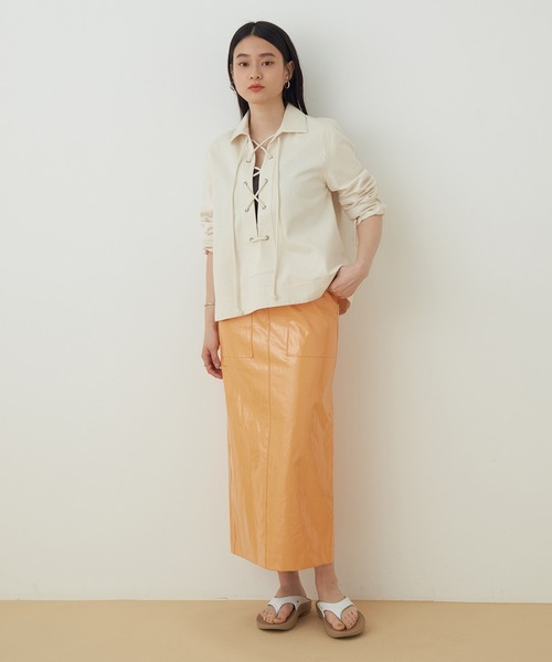 ADAM ET ROPE'（アダムエロペ）の「ラミネートスカート（スカート・レディース・ベージュ/オレンジ/グリーン・38/36）」の6枚目の写真