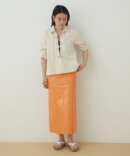 ADAM ET ROPE'（アダムエロペ）の「ラミネートスカート（スカート・レディース・ベージュ/オレンジ/グリーン・38/36）」の18枚目の写真