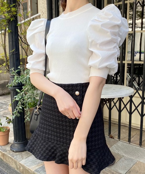 Crea titty&Co. PETIT（クレアティティーアンドコープチ）の「【Crea titty&Co.PETIT】Crea パワショル切替えトップス（ニット/セーター・レディース・オフホワイト/ブラック・FREE）」の2枚目の写真