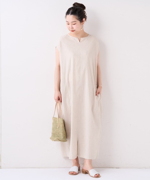 BEARDSLEY ビアズリー サッカーワンピース　麻混　ブルー BEARDSLEY ビアズリー サッカーワンピース 麻混 ブルー - メルカリ