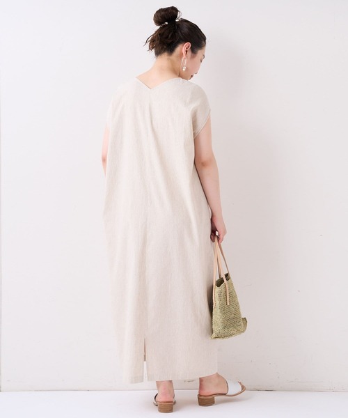 BEARDSLEY（ビアズリー）の「サッカーワンピース（ワンピース・レディース・ベージュ/ブルー・1/0）」の6枚目の写真