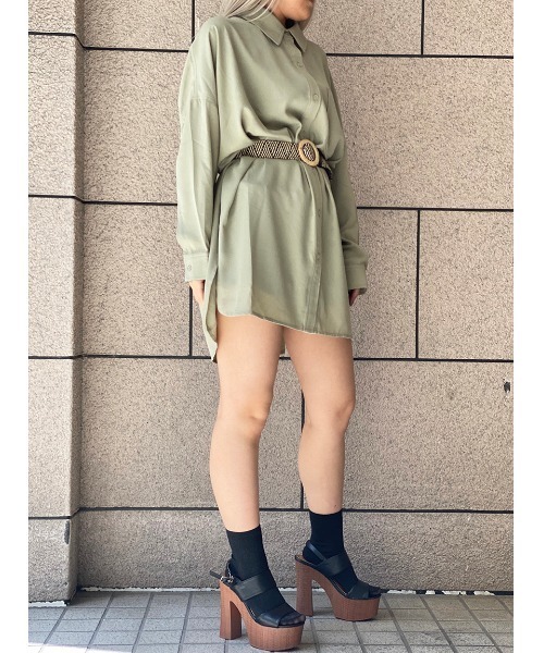 one way(ワンウェイ)の「【oneway】オーバーサイズシャツ(シャツ/ブラウス・レディース・ホワイト/ベージュ/ダークグリーン・FREE)」の12枚目の写真