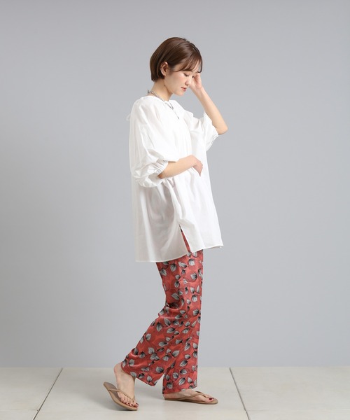 DouDou（ドゥドゥ）の「袖ボリューム切替5分袖ブラウス（シャツ/ブラウス・レディース・チャコールグレー/オフホワイト/ブルー・FREE）」の9枚目の写真