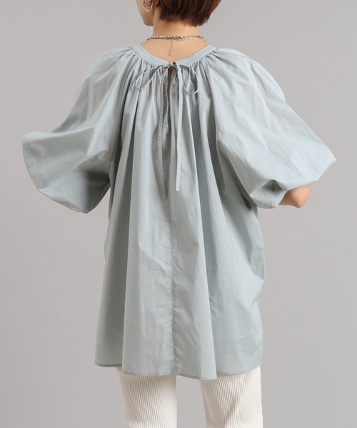 DouDou（ドゥドゥ）の「袖ボリューム切替5分袖ブラウス（シャツ/ブラウス・レディース・チャコールグレー/オフホワイト/ブルー・FREE）」の11枚目の写真