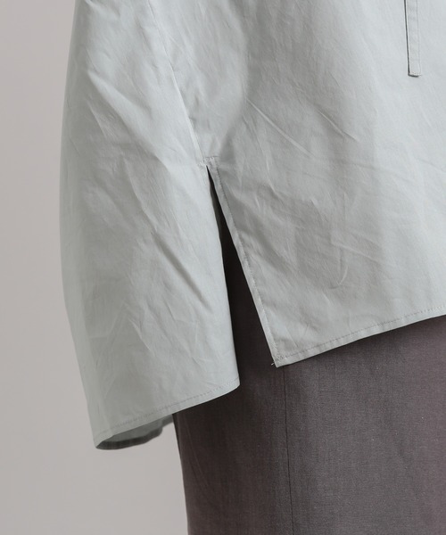 DouDou（ドゥドゥ）の「袖ボリューム切替5分袖ブラウス（シャツ/ブラウス・レディース・チャコールグレー/オフホワイト/ブルー・FREE）」の13枚目の写真