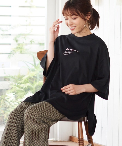 MATCH&more(マッチアンドモア)の「オーバーサイズプリントTシャツ(Tシャツ/カットソー・レディース・ホワイト/ブラック/ベージュ/グレー/カーキ/ミント・FREE)」の1枚目の写真